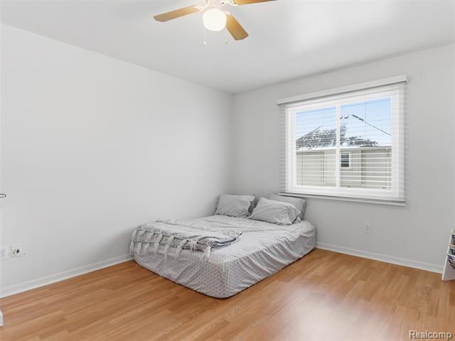 Builiding view twenty four for 48194 Lamplighter Tr, Macomb, MI. 48044