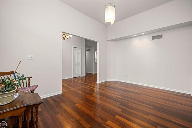 Builiding view eight for 49350 Monte, New Baltimore, MI. 48047