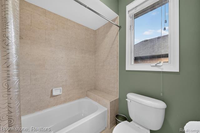 Builiding view nineteen for 47749 Dennis Baert D, Macomb, MI. 48044