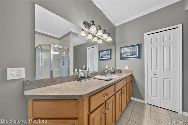 Builiding view twenty three for 47749 Dennis Baert D, Macomb, MI. 48044