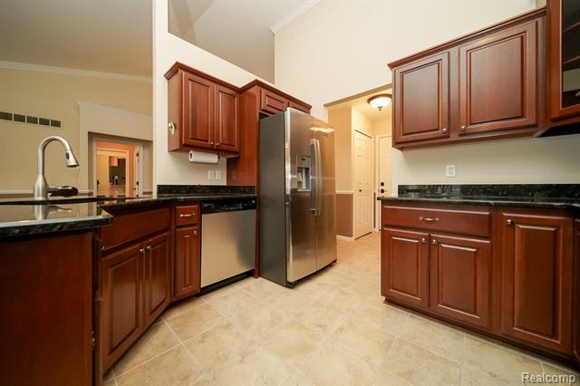 Builiding view ten for 26122 Joanne Smith, New Baltimore, MI. 48051