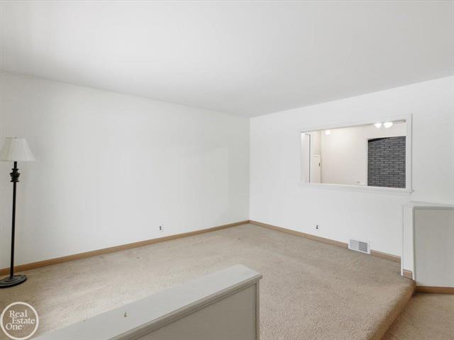 Builiding view five for 32065 Lakepoint, New Baltimore, MI. 48047