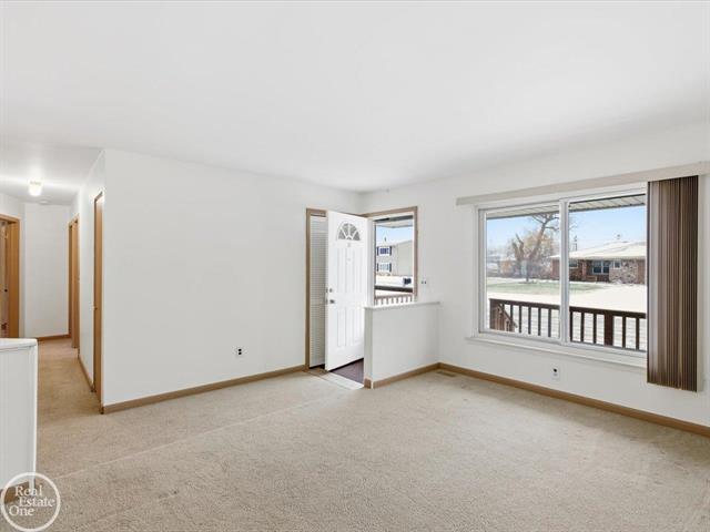 Builiding view six for 32065 Lakepoint, New Baltimore, MI. 48047