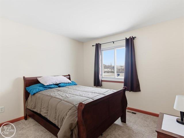 Builiding view twenty one for 32065 Lakepoint, New Baltimore, MI. 48047