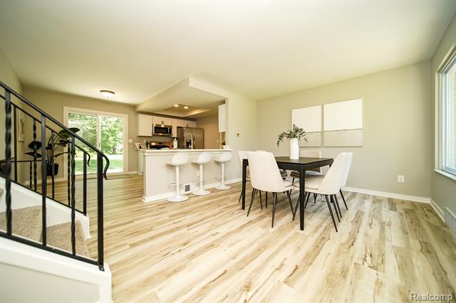 Builiding view eleven for 48297 Mallard, New Baltimore, MI. 48047