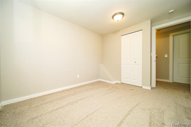 Builiding view fifty five for 48297 Mallard, New Baltimore, MI. 48047