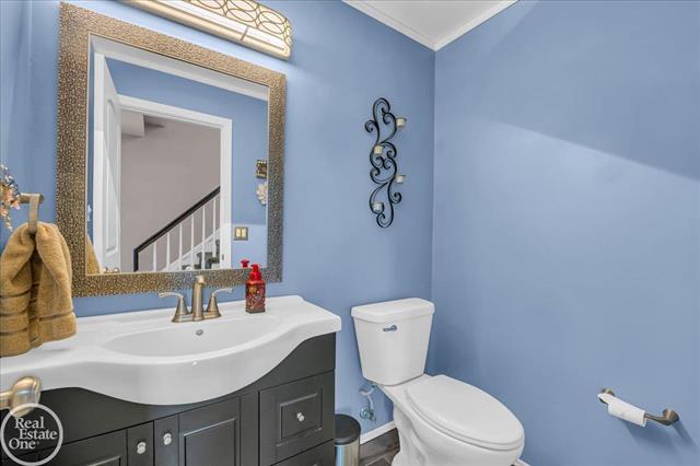 Builiding view fourteen for 28771 Squire, New Baltimore, MI. 48047