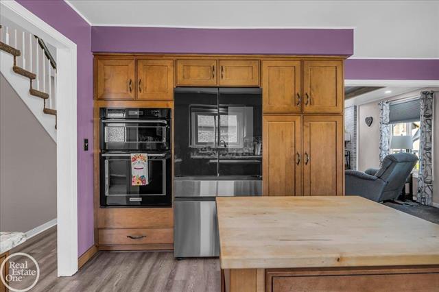 Builiding view six for 28771 Squire, New Baltimore, MI. 48047