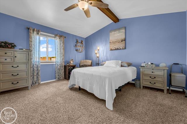 Builiding view sixteen for 28771 Squire, New Baltimore, MI. 48047