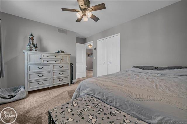 Builiding view twenty one for 28771 Squire, New Baltimore, MI. 48047