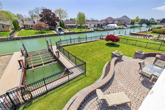 Builiding view thirty for 49708 Nautical, New Baltimore, MI. 48047
