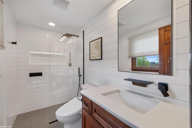 Builiding view twenty three for 49708 Nautical, New Baltimore, MI. 48047