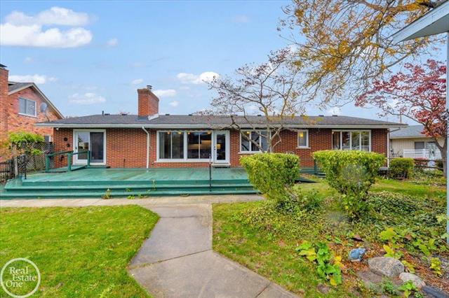 Builiding view eight for 49750 Nautical, New Baltimore, MI. 48047