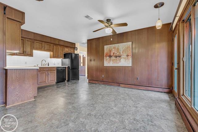 Builiding view fifty one for 49750 Nautical, New Baltimore, MI. 48047