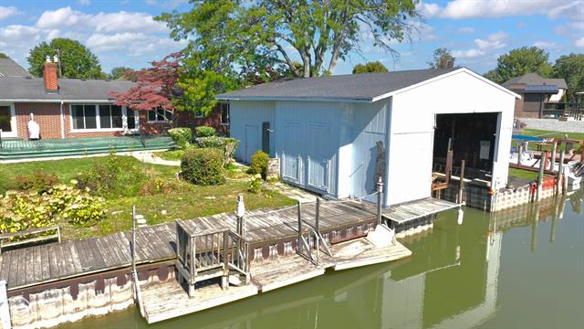 Builiding view seventeen for 49750 Nautical, New Baltimore, MI. 48047