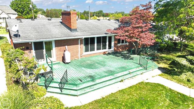 Builiding view six for 49750 Nautical, New Baltimore, MI. 48047