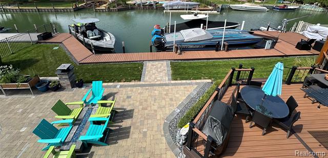 Builiding view fifty for 49729 Nautical, New Baltimore, MI. 48047