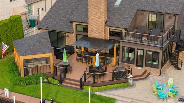 Builiding view forty three for 49729 Nautical, New Baltimore, MI. 48047
