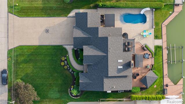 Builiding view four for 49729 Nautical, New Baltimore, MI. 48047