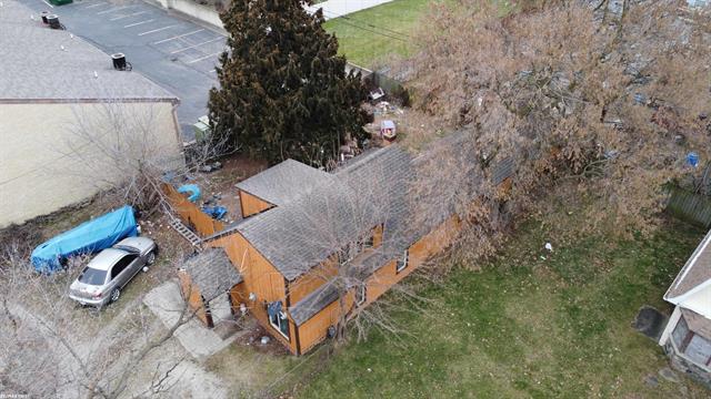 Builiding view sixteen for 49520 Gratiot, New Baltimore, MI. 48051