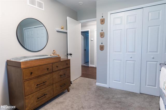 Builiding view thirteen for 51635 Laurel Oak, New Baltimore, MI. 48047