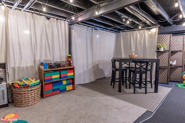 Builiding view twenty seven for 51635 Laurel Oak, New Baltimore, MI. 48047