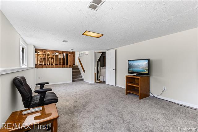 Builiding view twenty eight for 32658 Conrad, New Baltimore, MI. 48047