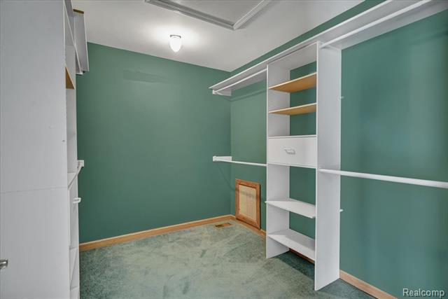 Builiding view seventeen for 51553 Baker, New Baltimore, MI. 48047