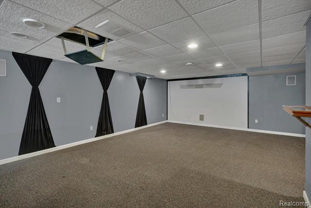 Builiding view thirty two for 51553 Baker, New Baltimore, MI. 48047