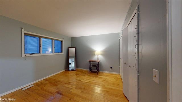 Builiding view seventeen for 51901 Dw Seaton, New Baltimore, MI. 48047