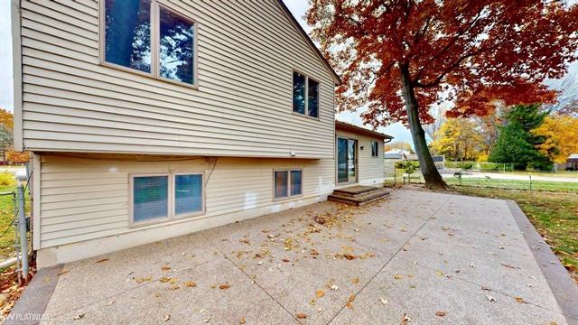 Builiding view three for 51901 Dw Seaton, New Baltimore, MI. 48047