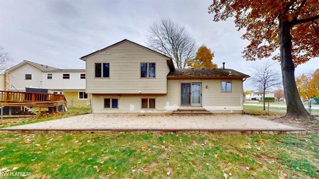 Builiding view two for 51901 Dw Seaton, New Baltimore, MI. 48047