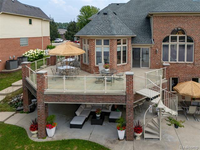 Builiding view forty for 52455 Indian Summer, New Baltimore, MI. 48051