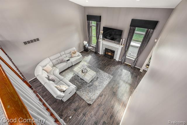 Builiding view five for 52117 Pebble Creek D, New Baltimore, MI. 48047