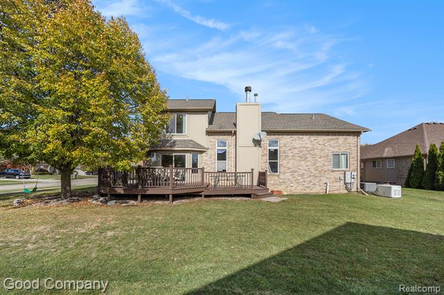 Builiding view thirty one for 52117 Pebble Creek D, New Baltimore, MI. 48047