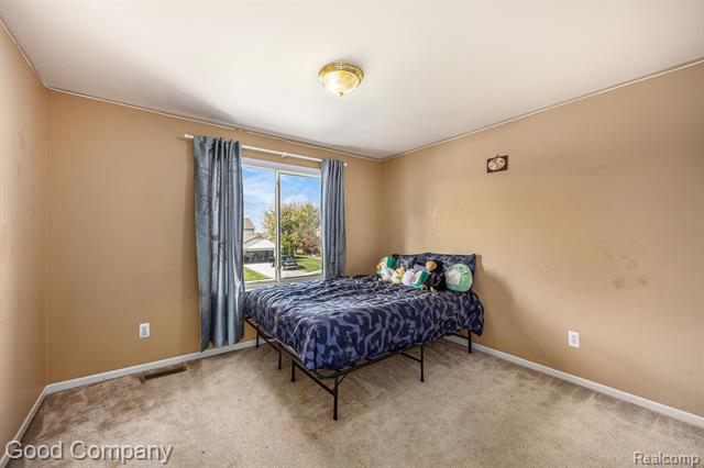 Builiding view twenty two for 52117 Pebble Creek D, New Baltimore, MI. 48047