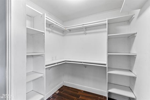 Builiding view seven for 50697 Elsey, New Baltimore, MI. 48047