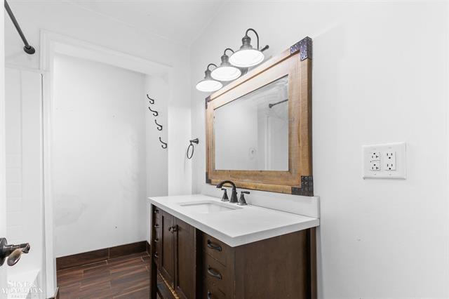 Builiding view ten for 50697 Elsey, New Baltimore, MI. 48047