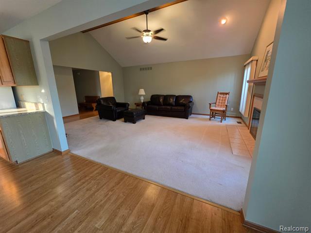 Builiding view two for 30726 Thistle, New Baltimore, MI. 48051