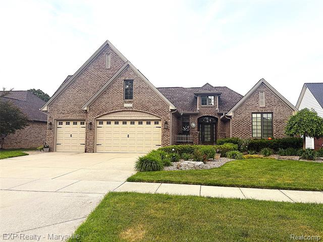 Builiding view fifty for 53146 Michael, New Baltimore, MI. 48047
