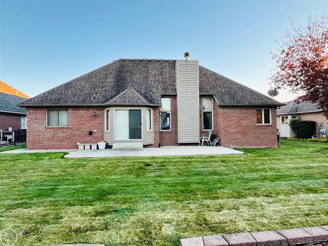 Builiding view twenty six for 34521 Blue Spruce, New Baltimore, MI. 48047