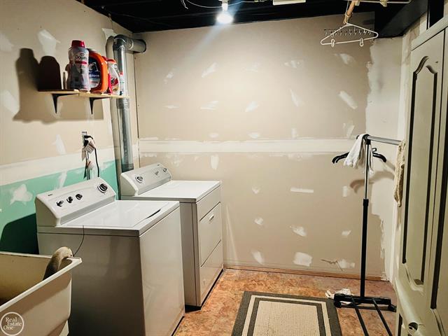 Builiding view twenty two for 34521 Blue Spruce, New Baltimore, MI. 48047