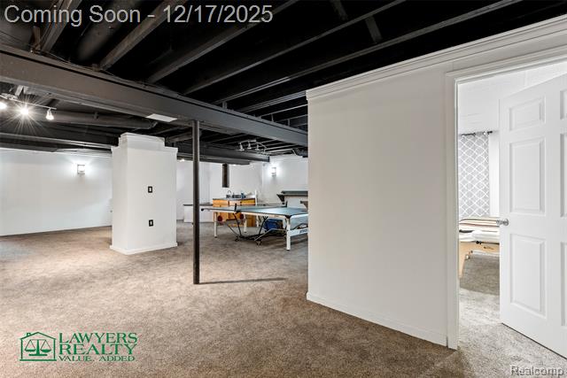 Builiding view thirty for 53084 Black Creek, New Baltimore, MI. 48047