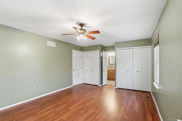 Builiding view fifteen for 54173 Avondale, New Baltimore, MI. 48047