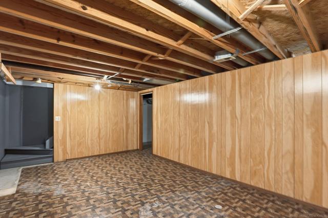 Builiding view nineteen for 54173 Avondale, New Baltimore, MI. 48047