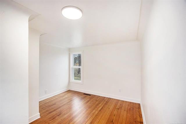 Builiding view seven for 57291 Rosell, New Haven, MI. 48048