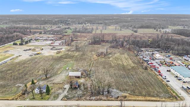 Builiding view seventeen for 57291 Rosell, New Haven, MI. 48048