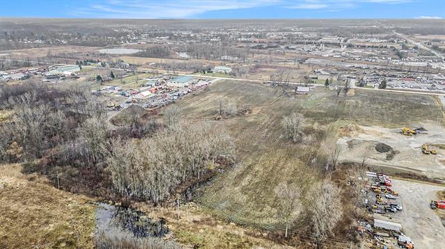 Builiding view twenty four for 57291 Rosell, New Haven, MI. 48048