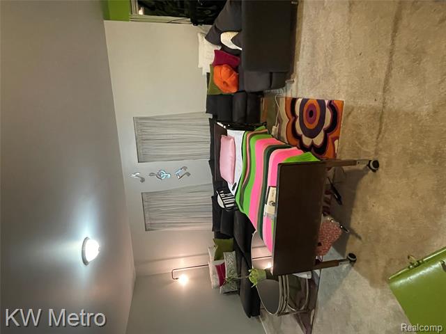 Builiding view nine for 30641 Melisa, New Baltimore, MI. 48051