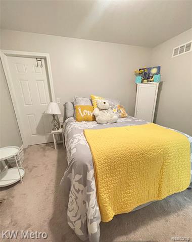 Builiding view thirty seven for 30641 Melisa, New Baltimore, MI. 48051